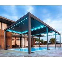 Пергола с поворотными ламелями