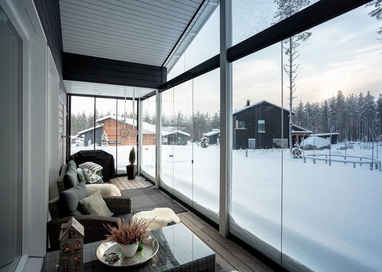 Теплая терраса зимой: насколько это реально?